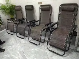 Foldable Chair With Adjustable Head Rest