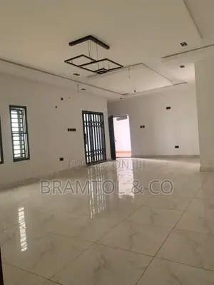 3bdrm Block of Flats in Mabushi for rent