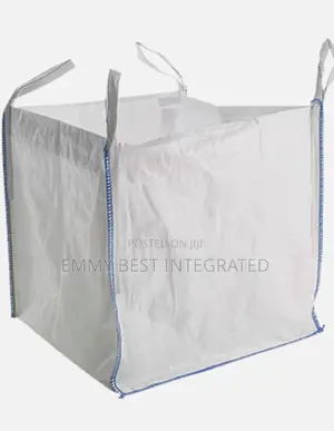 Known as a Bulk Bag, Big Bag, or Super Sack.