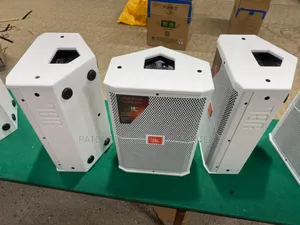 JBL Feedback Monitor Speaker Srx712m White