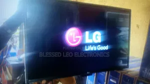 50 Inches Smart Android Tv With Bluetooth Netflix Wifi Sleek and More