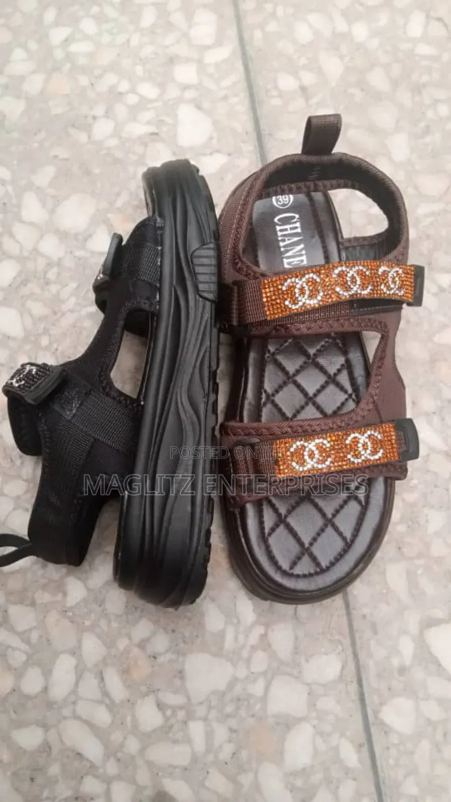 Quantity Children Shoe
