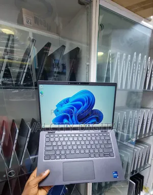 Laptop Dell Latitude 7430 32GB Intel Core i7 SSD 512GB