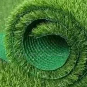 25mm Artificial Quality Grass