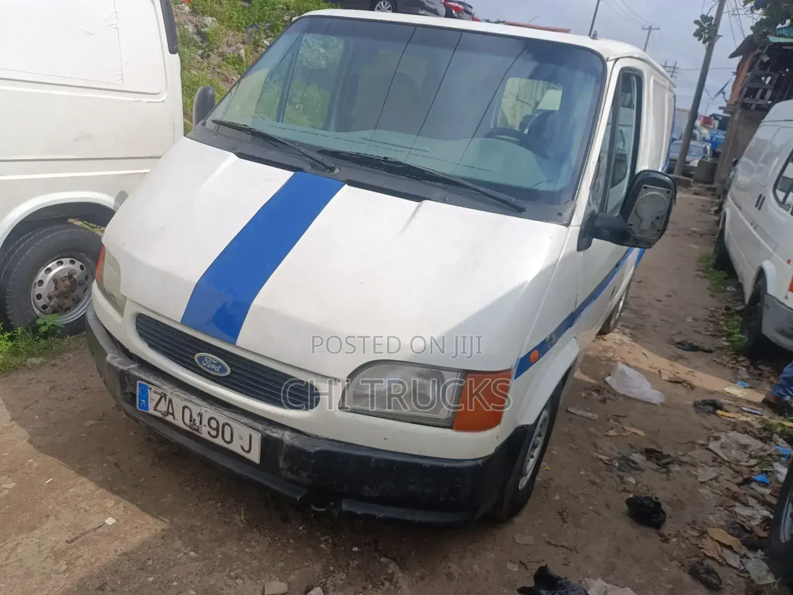 Ford Transit 2000 White