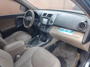 Toyota RAV4 3.5 Limited 2010 Blue