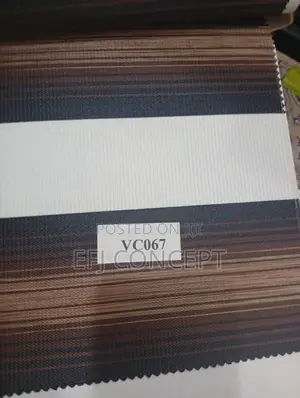 Day And Night Window Blind - Attractive Grey And White Design