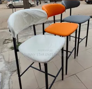 High Quality Bar Stool For Restaurants And Kitchens
