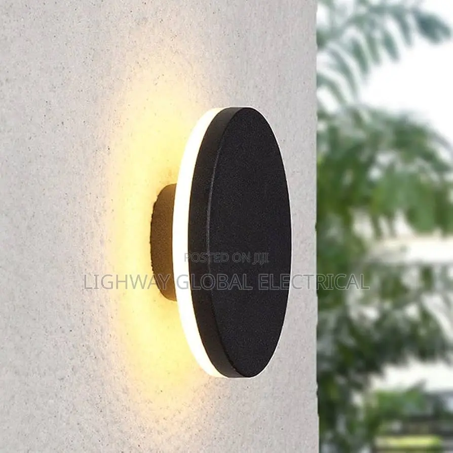 Outdoor Light