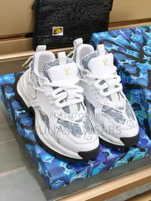 Louis Vuitton Monogram Sneakers Black and White