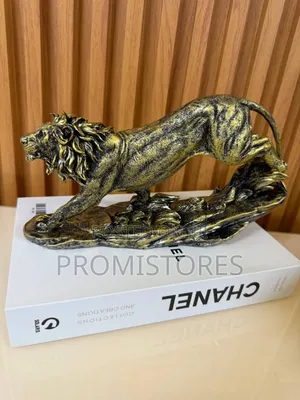 Lion Nordic Figurine Home Decor