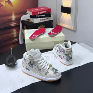 Nike Sb Dunk × Supreme Rammellze Luxury Sneakers