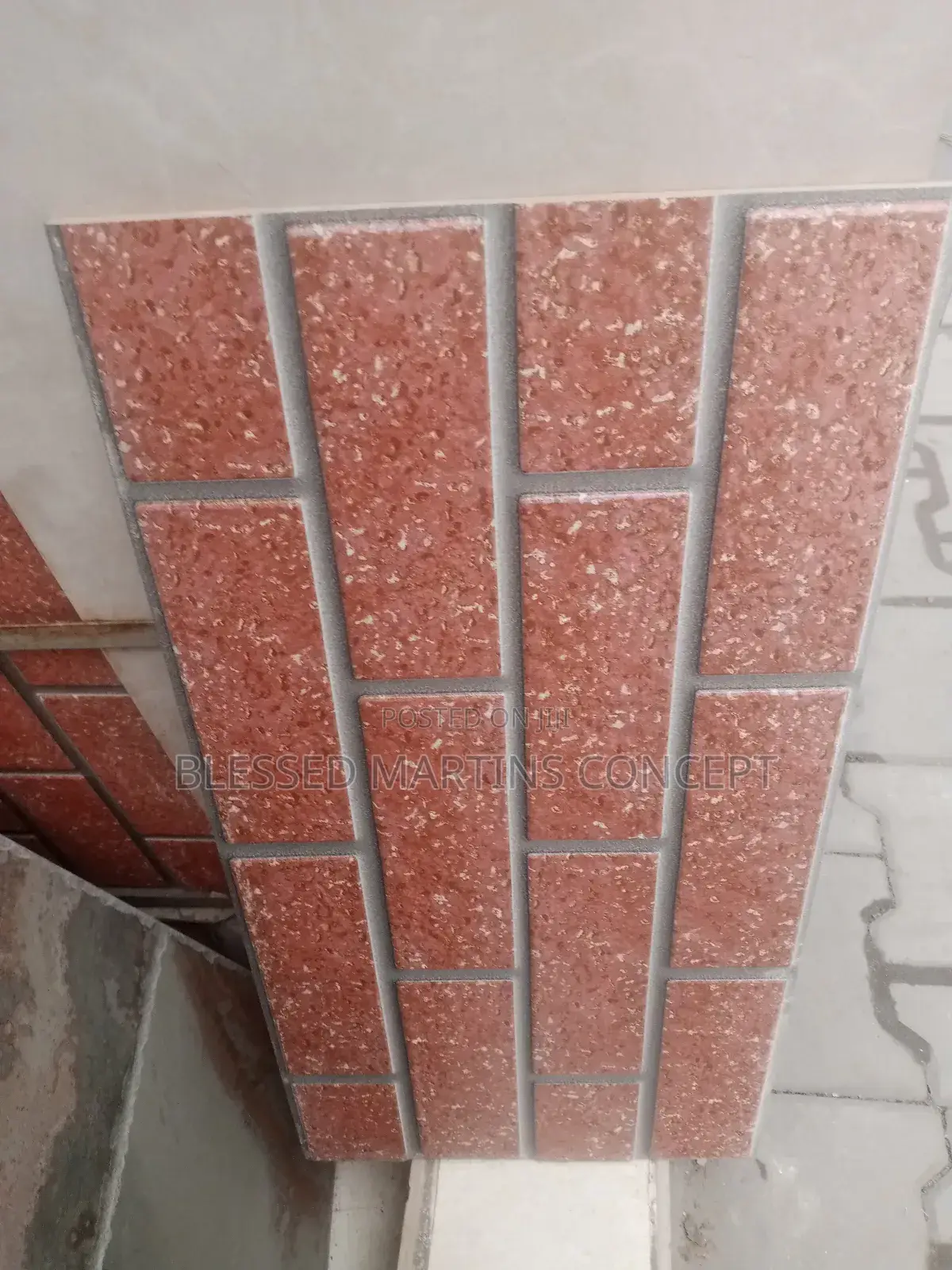 India Porcelain Inside/Outside Wall