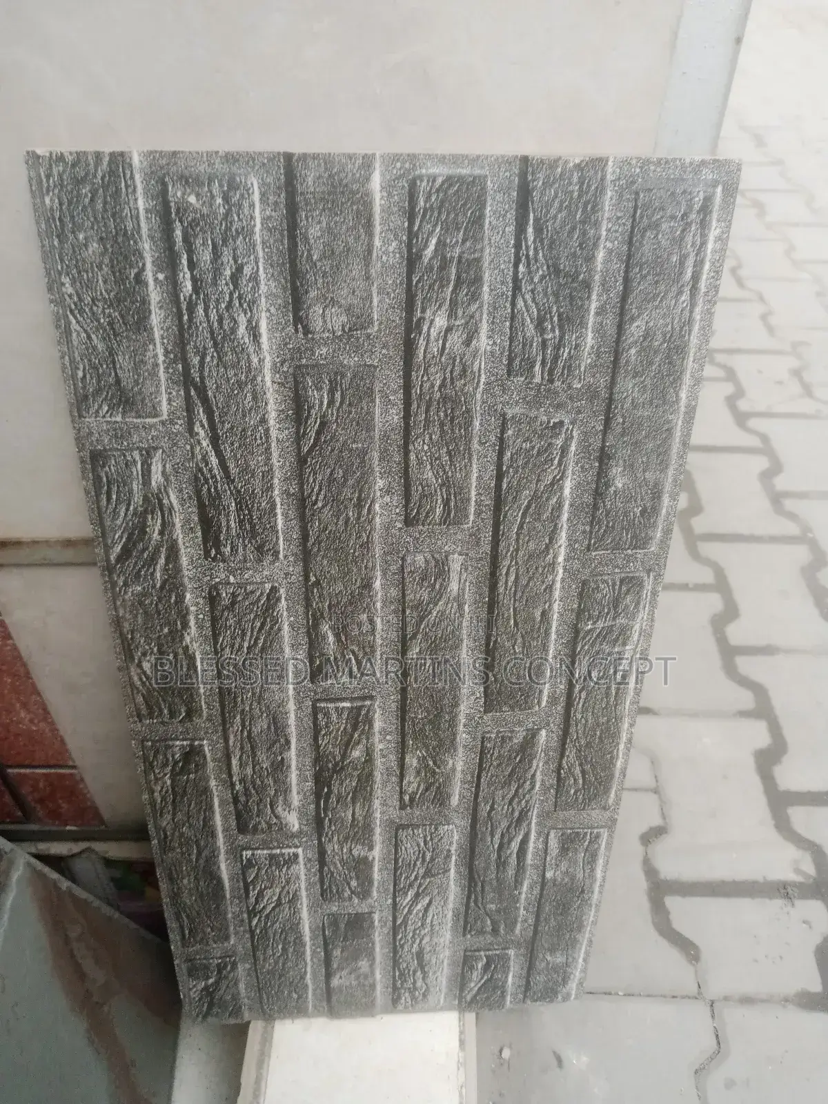 India Porcelain Inside/Outside Wall