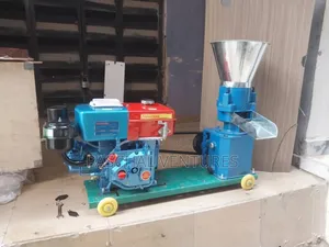 200kg/ Diesel Engine Pellet Machine