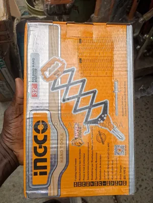 Ingco Folding Hand Riveter 32"