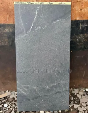 Grey Anti Slip Tile ( Cedar) 16,8,25