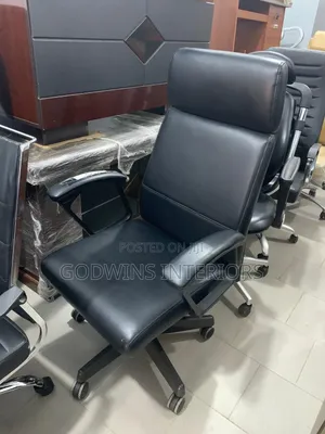 Exclusive Boss Office Chair Black