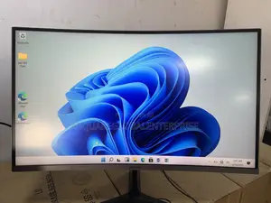 Samsung 27” Curved Gaming Monitor - WQHD 2560x1440, 144hz.