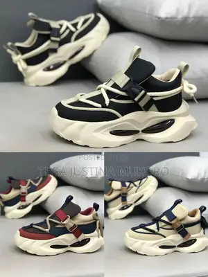 Latest Stylish Unisex Fashion Sneakers