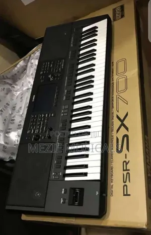 Yamaha Keyboard PSR Sx700