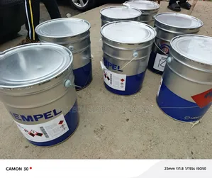 Hempathane Topcoat 55210 Marine Paint