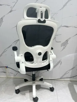 Newly Design Swivel Mesh Chair With Flip Handle - Black White