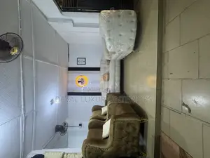 Well Drafted 7seater Chair With Throw Pillows
