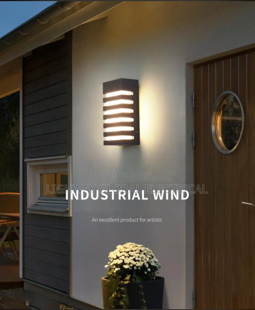 Cast Outdoor Light