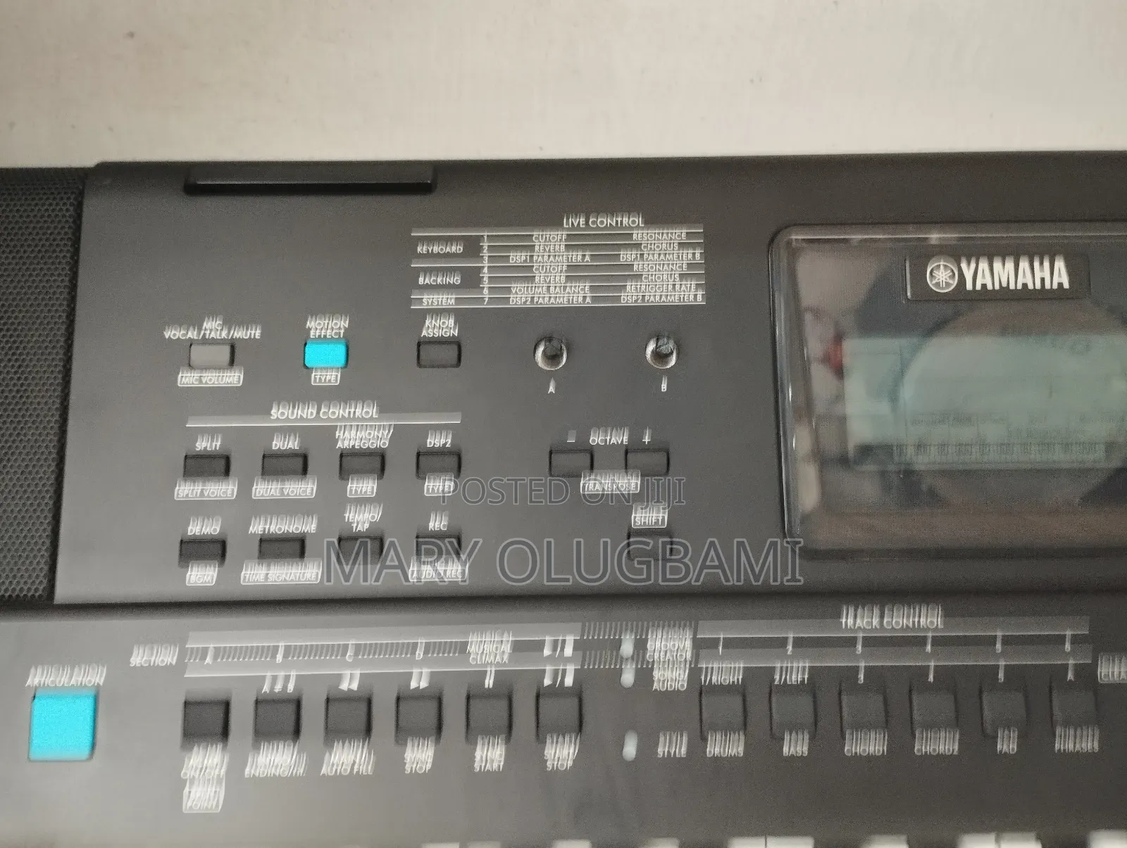 Yamaha Piano Keyboard E473