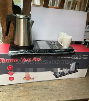 Luxury Hotel Welcome Tray With Electric Kettle, Cups and Tea Spoons
