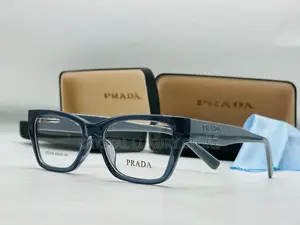 Prada Quality Luxury Frame Glasses