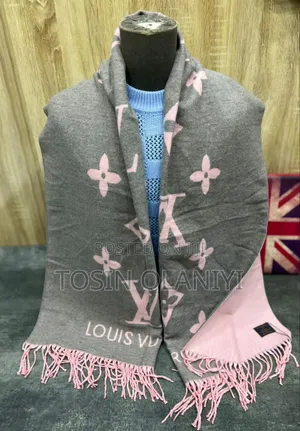 Louis Vuitton Muffler Original