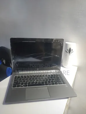 Laptop HP ZBook 14u G5 8GB Intel Core I5 SSD 256GB