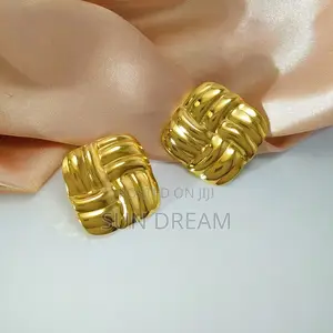 Fashion Jewelry Woman Stainless Steel Earrings Lady Golden Earrings