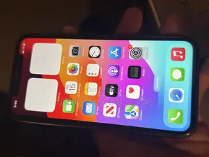 Apple iPhone 11 64 GB Black