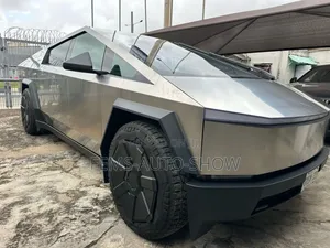 New Tesla Cybertruck 2025 Silver