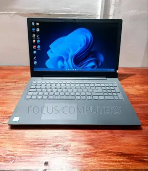 Laptop Lenovo V130 8GB Intel Core I5 HDD 1T