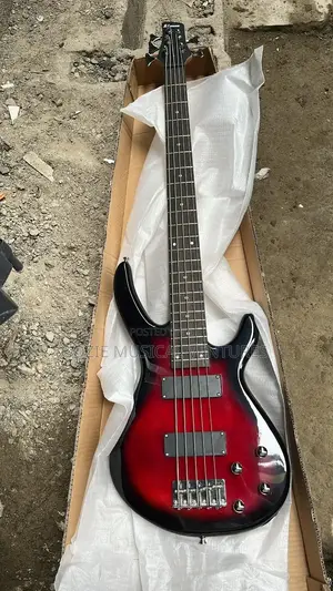 Original Ibanze Bass Guitar With Quality and Sweet Sound 