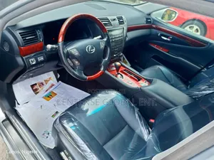 Lexus LS 460 2008 Silver