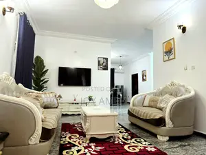 Luxury Shortlet Airbnb Apartment