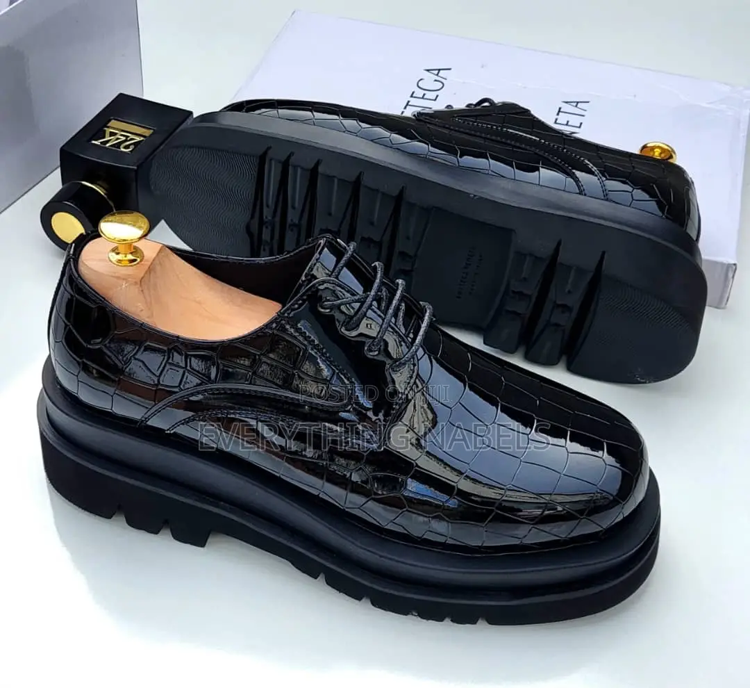 Bottega Luxury Pattern Shoe