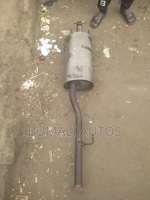 Exhaust Silencer Center Pot Toyota for Hilux 2007/2008 Model