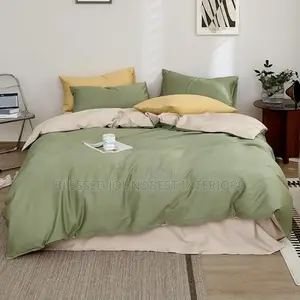 Duvet Cover And Duvet White Bedsheets And 4pillowcases