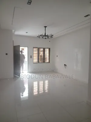 2bdrm Block of Flats in Kaniz Home Estate, Gwarinpa for sale