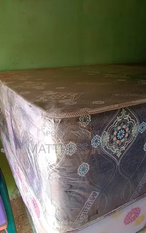 Onyx 75 X 54 X 20