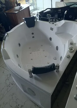 Double Jacuzzi With Fm Radio
