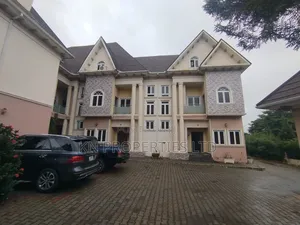 3bdrm Townhouse/Terrace in Jabi for sale