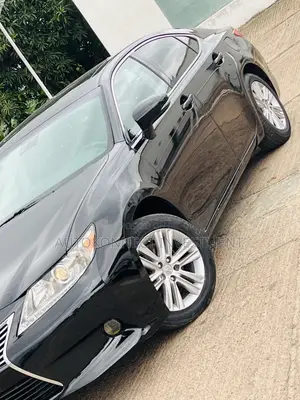 Lexus ES 2015 Black
