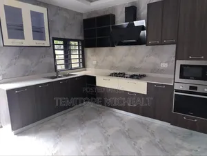 4bdrm Duplex in Main Wuye for rent